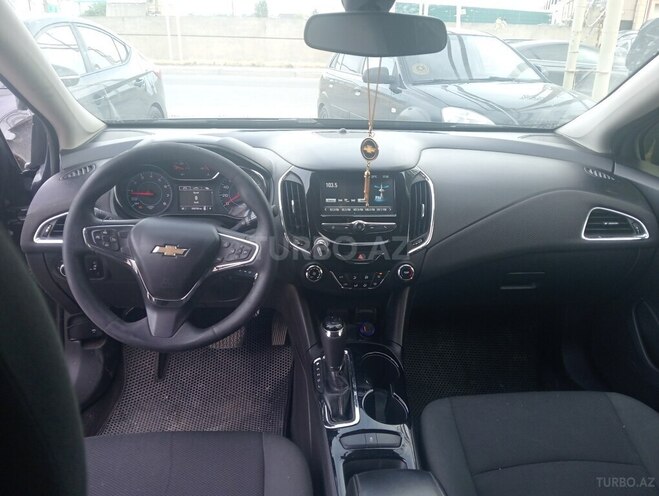 Chevrolet Cruze-3