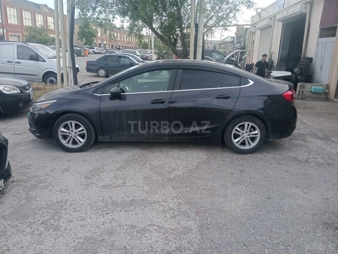 Chevrolet Cruze-5