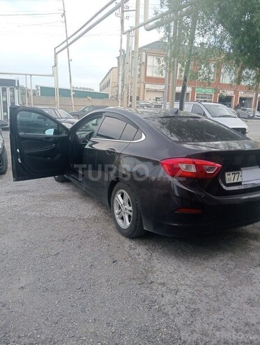Chevrolet Cruze-9
