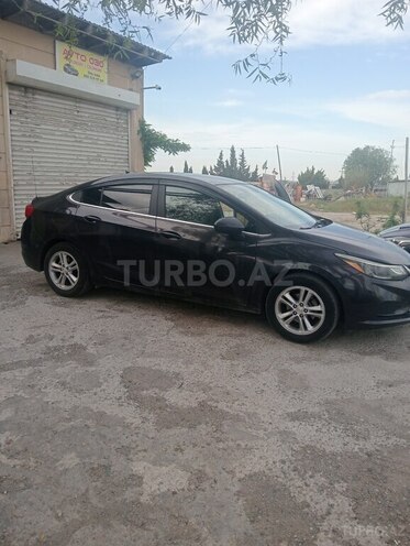 Chevrolet Cruze-12