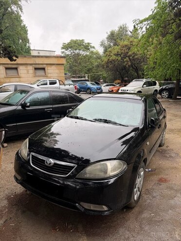 Daewoo Gentra-1