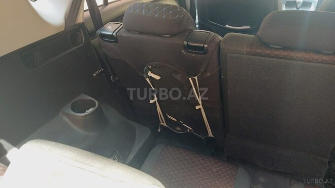 Toyota Verso-8
