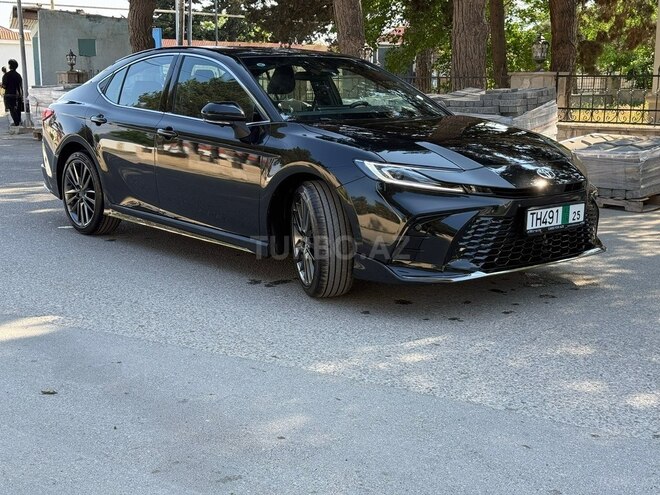 Toyota Camry-3
