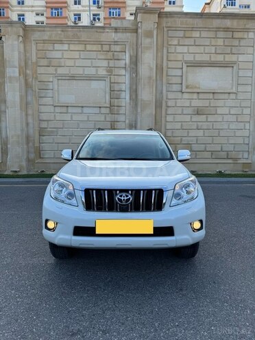 Toyota Land Cruiser Prado-8
