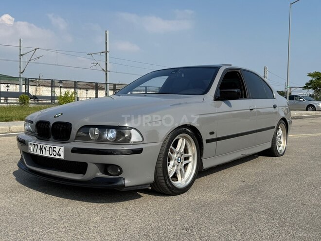 BMW 528-5