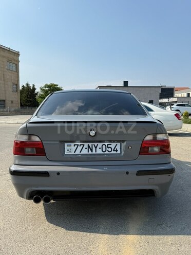 BMW 528-10