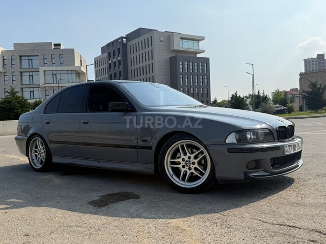 BMW 528-4