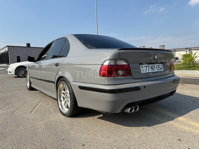 BMW 528-12