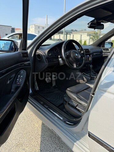 BMW 528-16