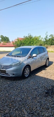 Nissan Note-3