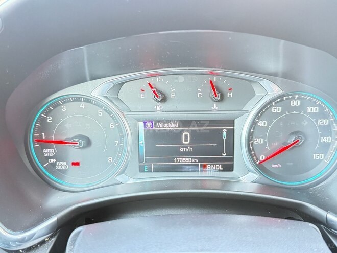 Chevrolet Equinox-4