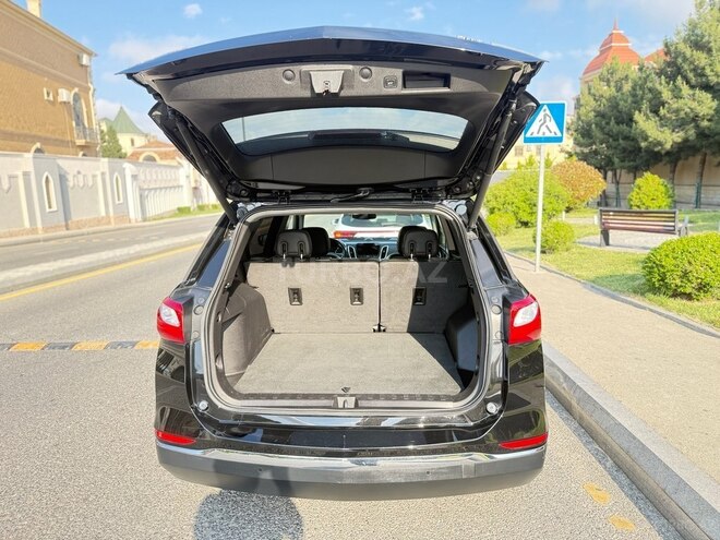 Chevrolet Equinox-12