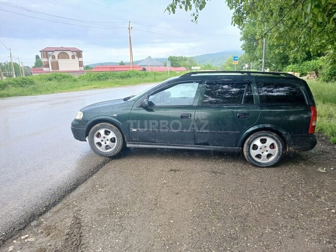 Opel Astra-2