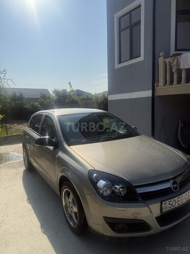 Opel Astra-3