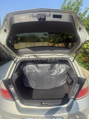 Opel Astra-13