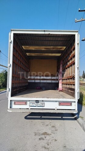 Ford Transit-8
