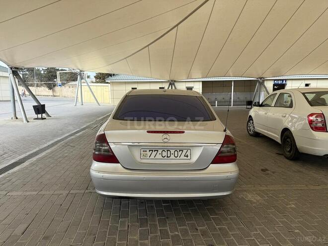 Mercedes E 220-15