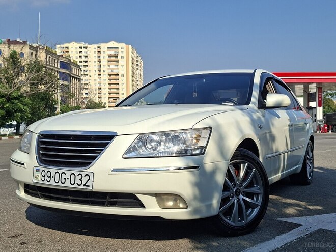 Hyundai Sonata-2