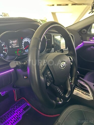 Kia K5-10