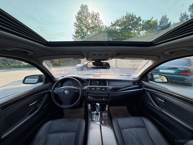 BMW 528-9