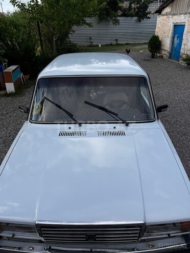 LADA (VAZ) 2107-4