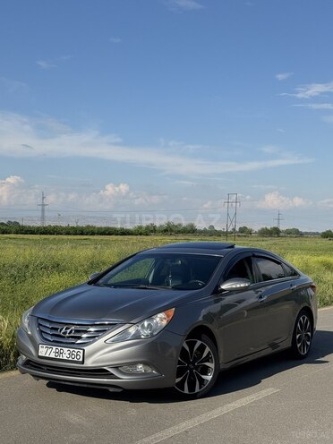 Hyundai Sonata-7