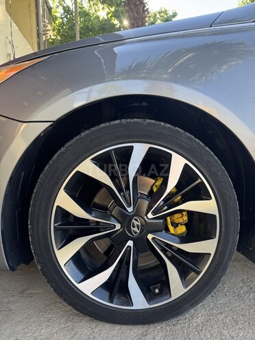 Hyundai Sonata-10