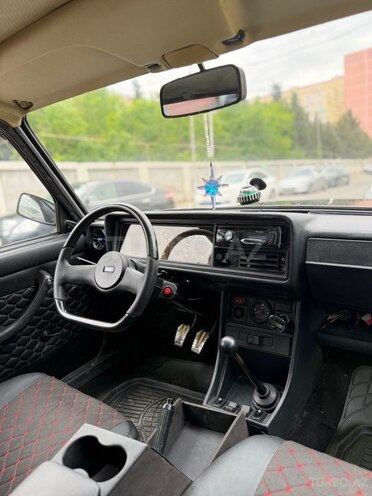 LADA (VAZ) 2107-6