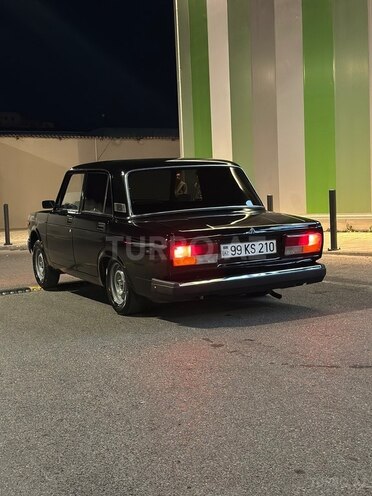 LADA (VAZ) 2107-17