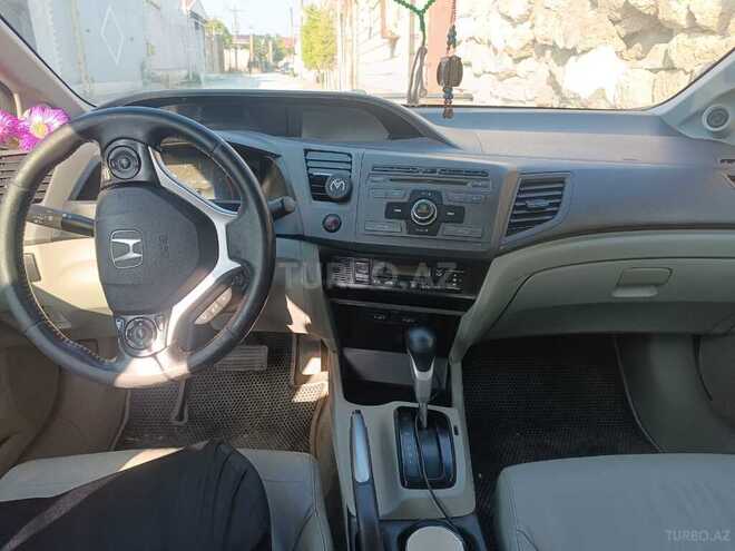 Honda Civic-5