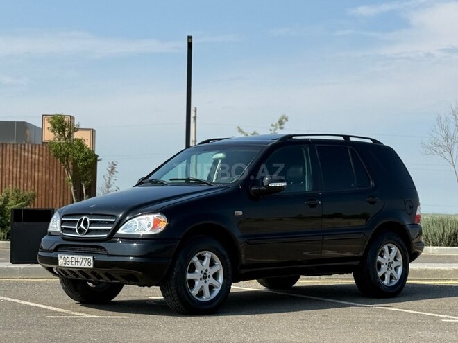 Mercedes ML 320-1