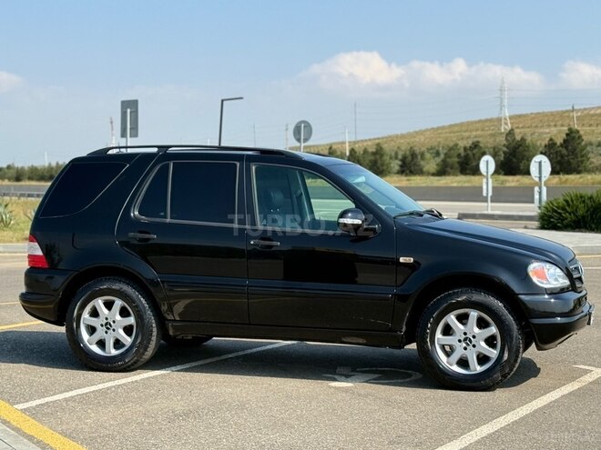 Mercedes ML 320-4