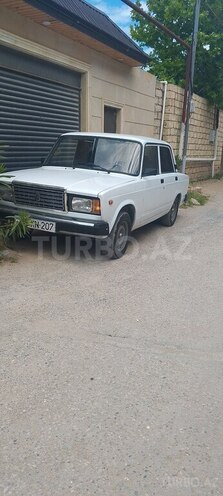 LADA (VAZ) 2107-1