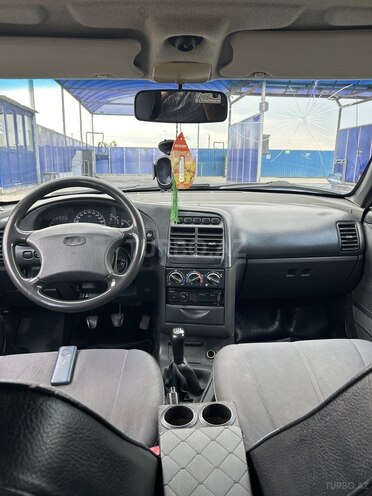 LADA (VAZ) 2110 2010, 270,648 km - 1.6 l - Yevlax