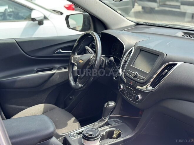 Chevrolet Equinox-5
