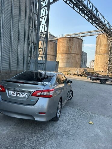Nissan Sentra-9