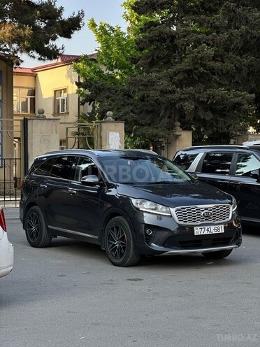 Kia Sorento-1