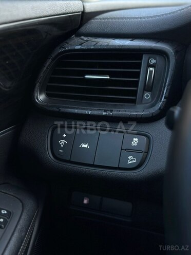 Kia Sorento-20