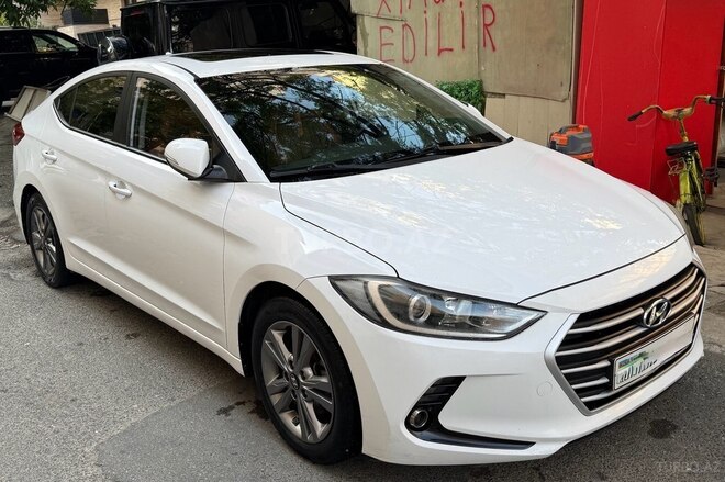 Hyundai Avante-1