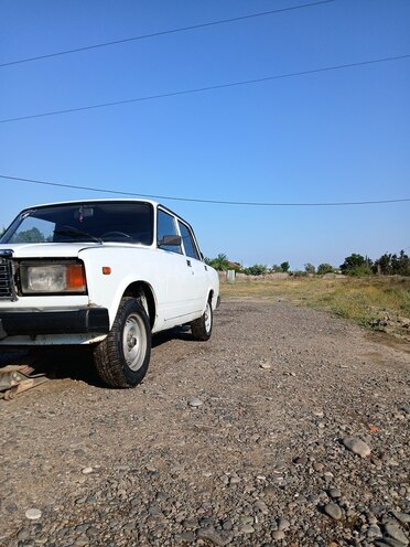 LADA (VAZ) 2107-6