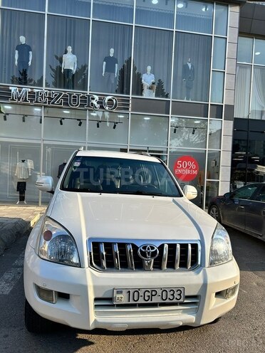 Toyota Land Cruiser Prado-4