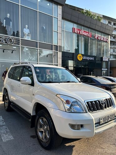Toyota Land Cruiser Prado-6