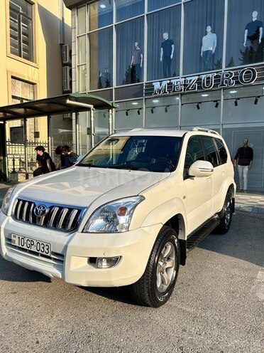 Toyota Land Cruiser Prado-5