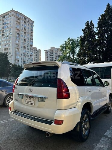 Toyota Land Cruiser Prado-8
