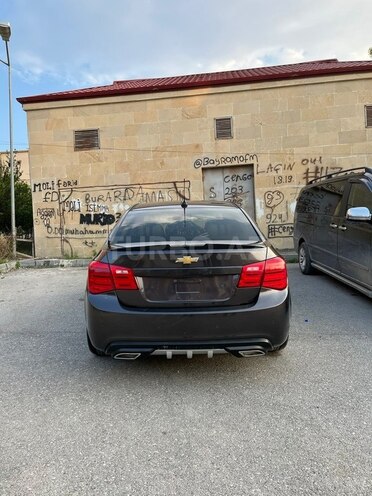 Chevrolet Cruze-5