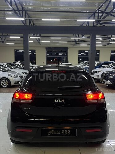 Kia Rio-3