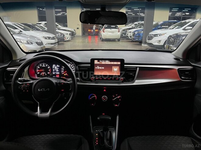Kia Rio-11