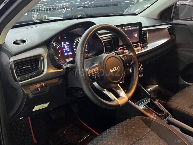 Kia Rio-14