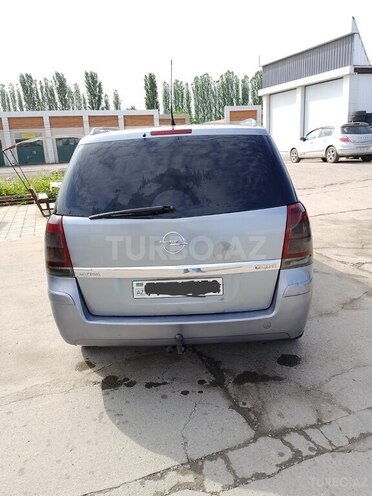 Opel Zafira-7