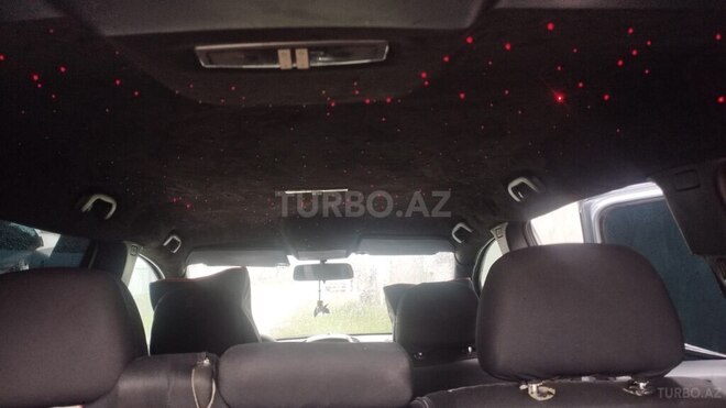 Opel Zafira-8